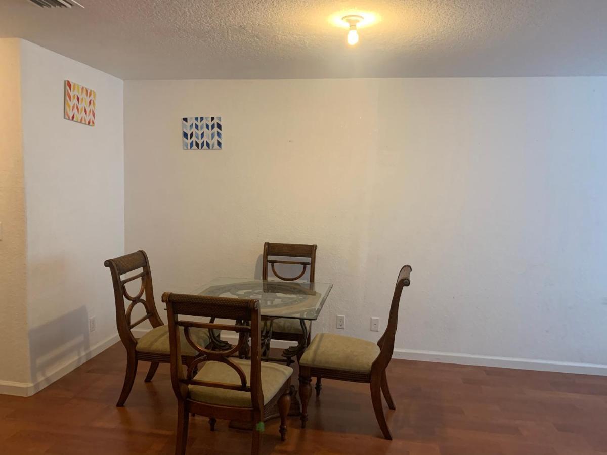 Bedroom Suite In Lauderdale Lakes Townhome Fort Lauderdale Dış mekan fotoğraf