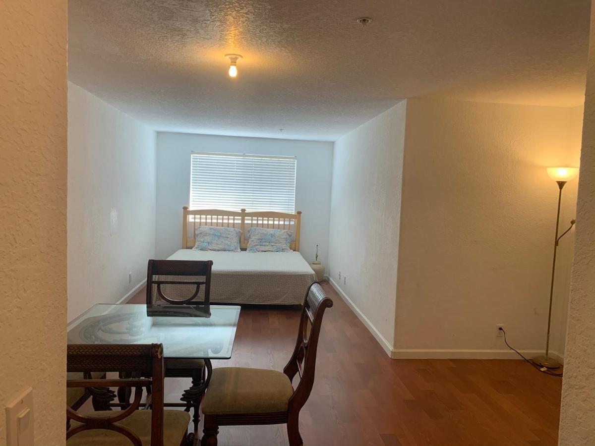 Bedroom Suite In Lauderdale Lakes Townhome Fort Lauderdale Dış mekan fotoğraf