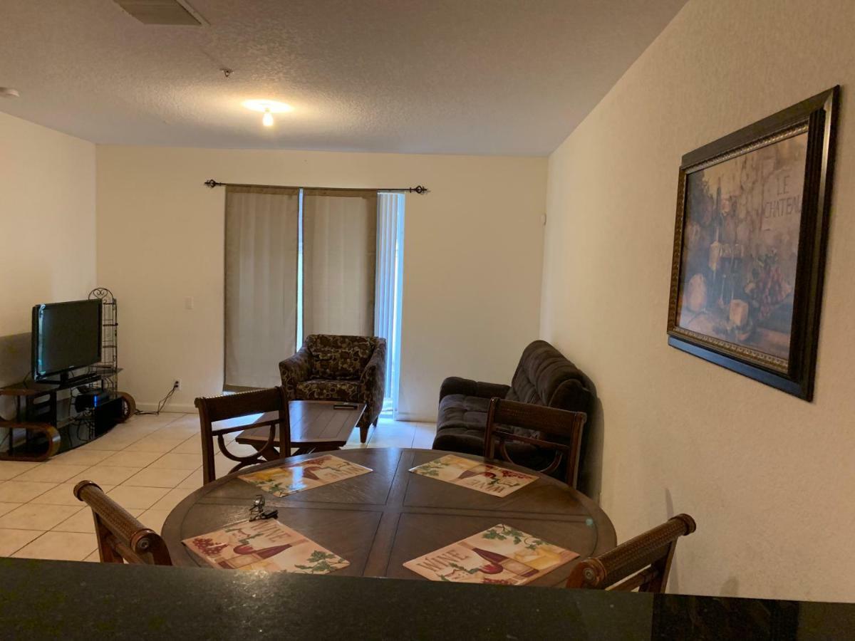 Bedroom Suite In Lauderdale Lakes Townhome Fort Lauderdale Dış mekan fotoğraf
